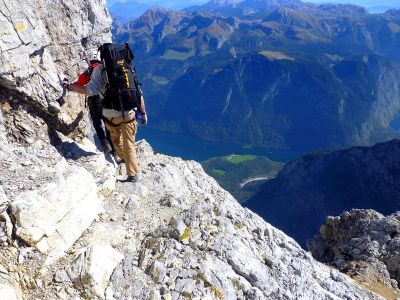 029-Der Abstieg von der Suedspitze beginnt